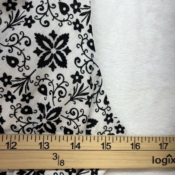 Boden Floral Linen Blend Vneck Wrap Top Women’s Sz 6 Black White Classic - Picture 3 of 9